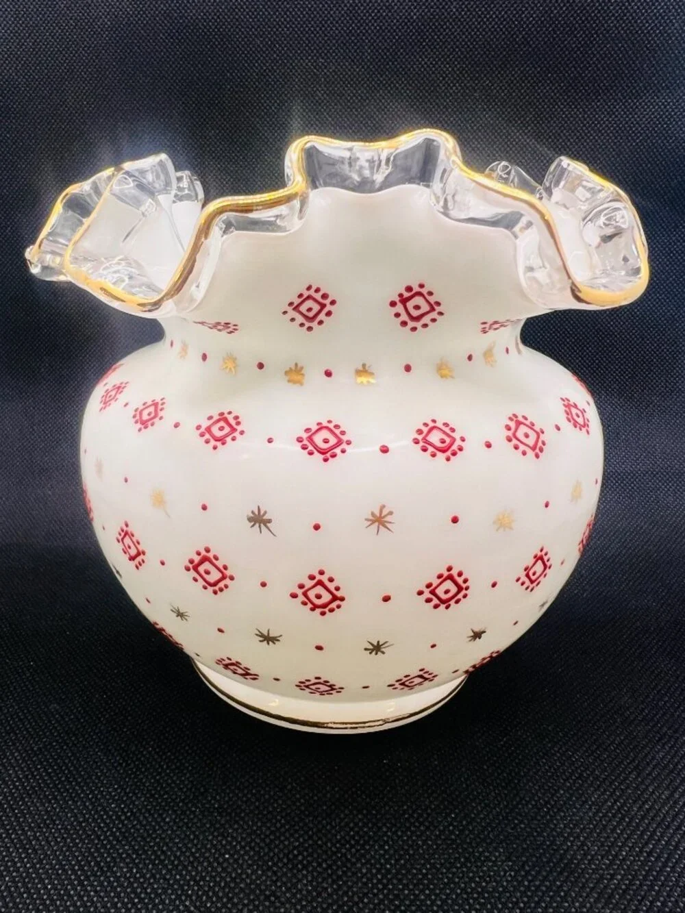Fenton Silvercrest 205 milk glass vase Charleton Red geometric pattern